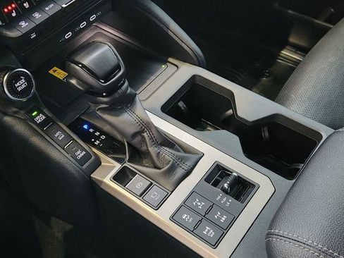 Used 2025 Toyota Land Cruiser w/ Premium Package AWD/4WD image 18