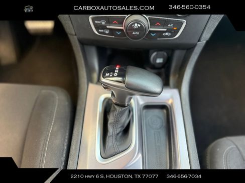 Used 2021 Dodge Charger Scat Pack w/ Driver Convenience Group image 16