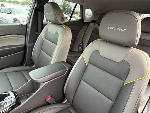 New 2026 Chevrolet Trax ACTIV w/ Driver Confidence Package FWD image 17