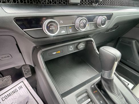 Certified 2024 Honda CR-V LX image 18