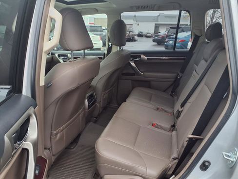 Used 2019 Lexus GX 460 Premium image 26