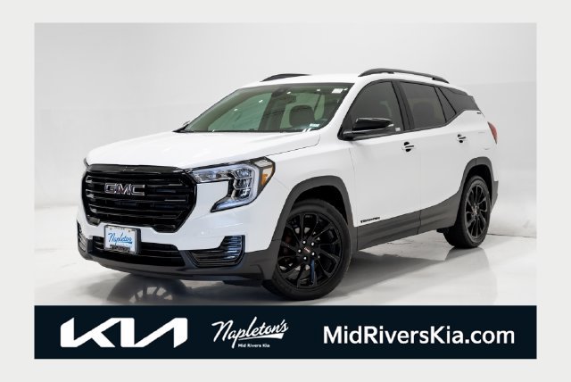 Used 2023 GMC Terrain SLE w/ Elevation Edition FWD image 1