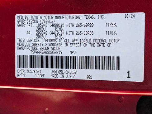 Used 2025 Toyota Sequoia Limited w/ Nightshade Package AWD/4WD image 30