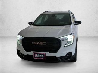 Used 2024 GMC Terrain SLT w/ Infotainment Package II AWD/4WD video 3