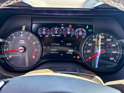 Used 2023 Chevrolet Camaro LT w/ RS Package image 10