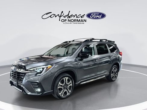 Used 2025 Subaru Ascent Limited AWD/4WD image 4