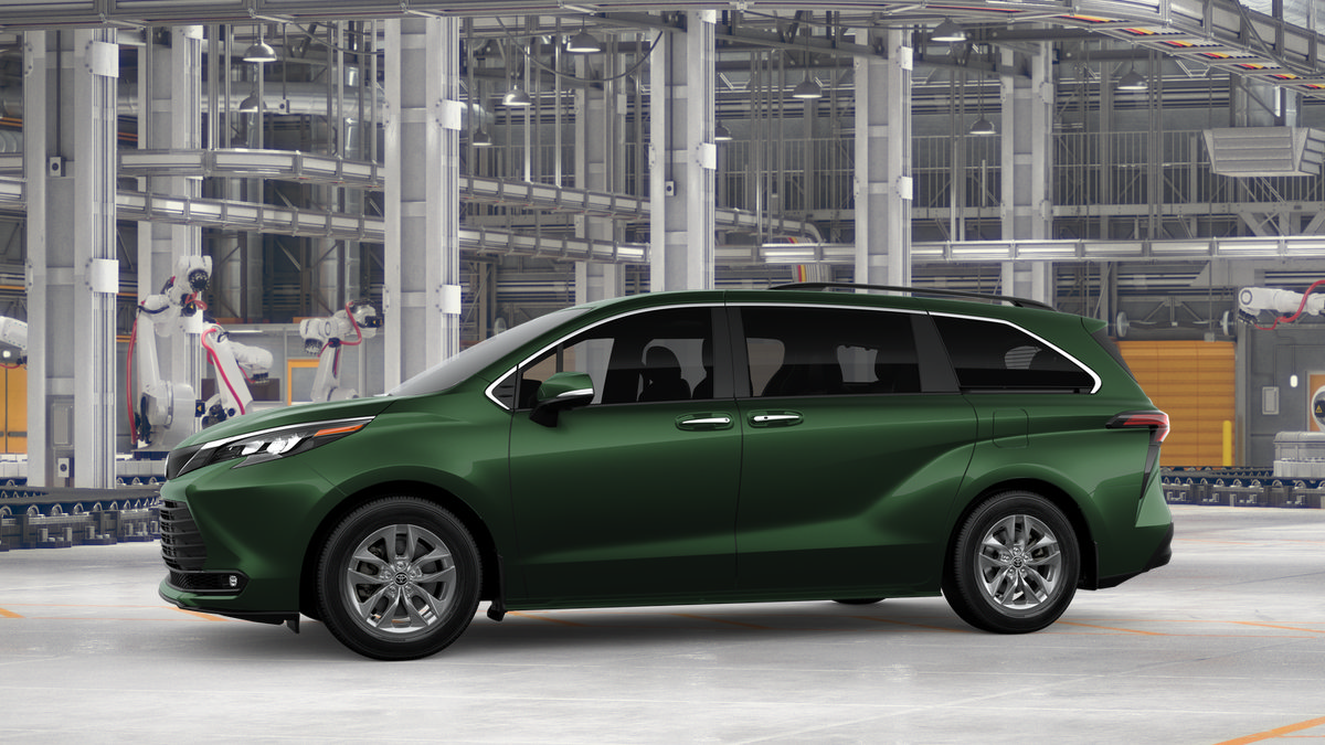 New 2026 Toyota Sienna XLE AWD/4WD image 5