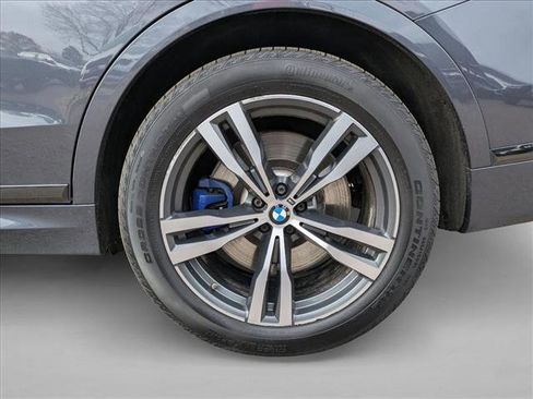 Used 2020 BMW X7 M50i w/ Dynamic Handling Package image 22