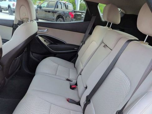 Used 2017 Hyundai Santa Fe Sport FWD image 14