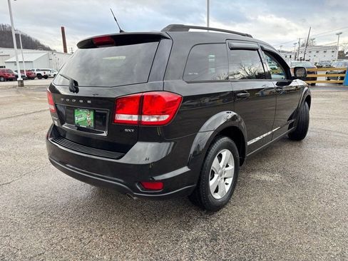Used 2012 Dodge Journey SXT w/ Flexible Seating Group image 7