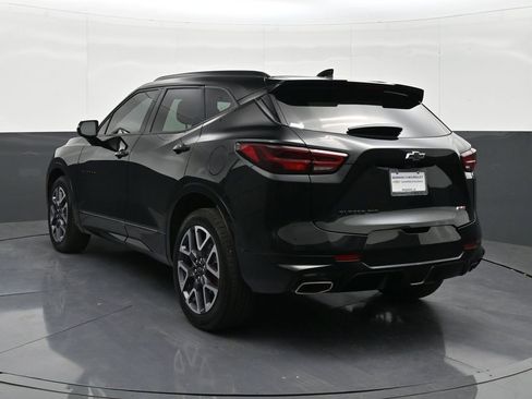 Certified 2023 Chevrolet Blazer RS w/ Driver Confidence II Package AWD/4WD image 3