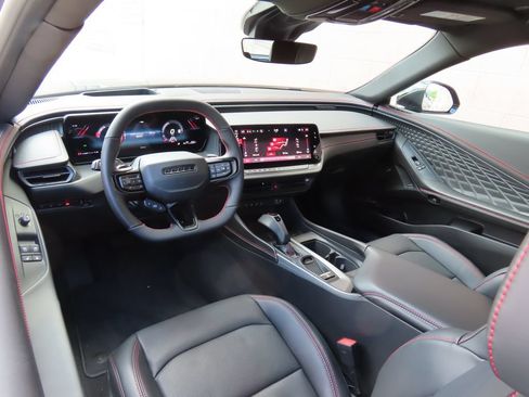 New 2026 Dodge Charger R/T AWD/4WD image 17