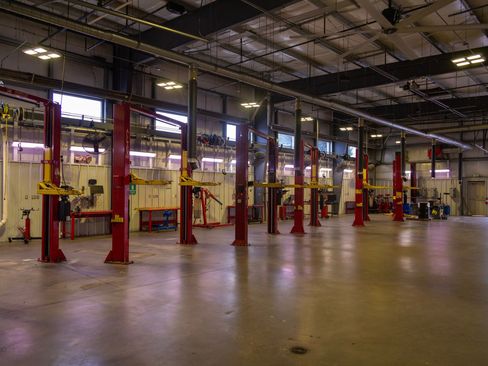 Used 2024 GMC Sierra 1500 AT4X image 33