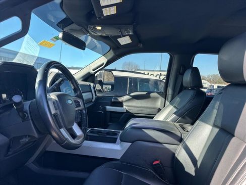 Used 2022 Ford F250 Lariat w/ Lariat Value Package image 2