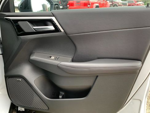 New 2025 Mitsubishi Outlander Trail Edition image 49