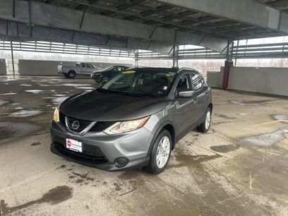 Used 2018 Nissan Rogue Sport SV