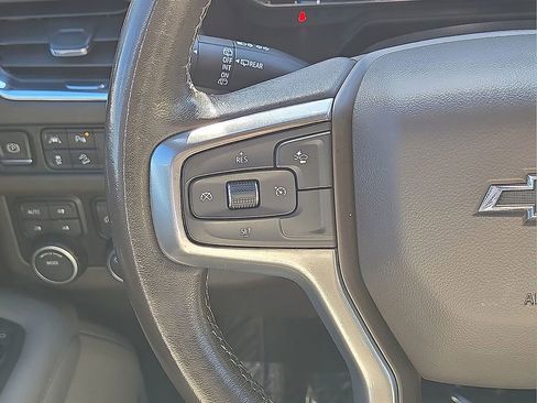 Used 2022 Chevrolet Tahoe Z71 image 19