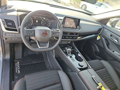 New 2026 Nissan Rogue SV AWD/4WD image 20