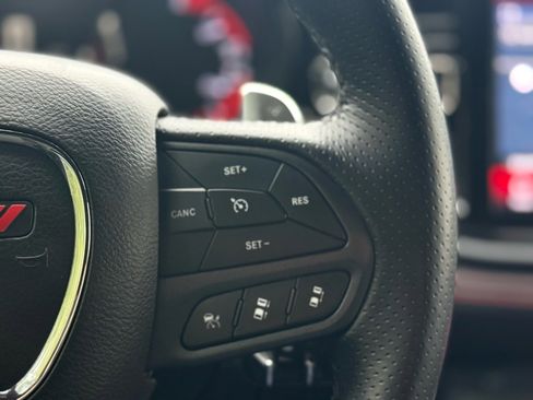 Used 2025 Dodge Durango GT image 30