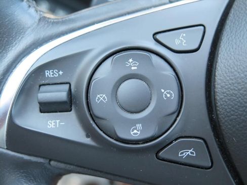 Used 2017 Buick LaCrosse Premium w/ Driver Confidence Package #2 AWD/4WD image 13