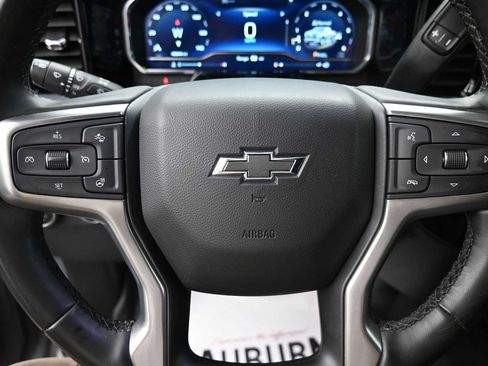 Used 2024 Chevrolet Silverado 1500 RST w/ Z71 Off-Road Package AWD/4WD image 6