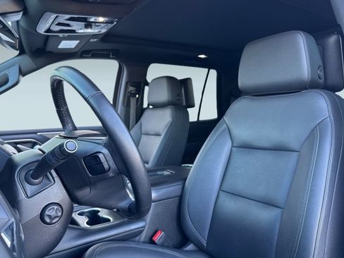 Used 2022 Chevrolet Tahoe Z71 w/ Z71 Off-Road Package image 22