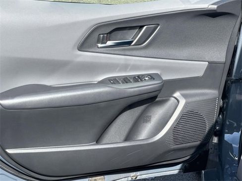 Used 2025 Toyota Prius Limited image 25