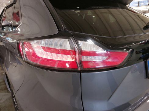 Used 2024 Ford Edge ST-Line image 37