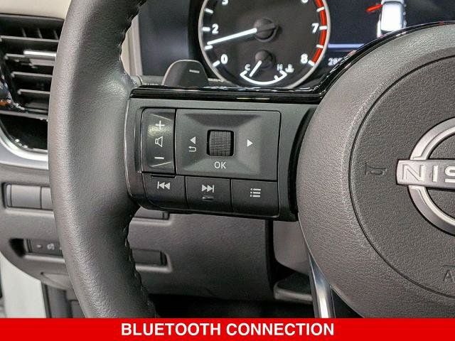 Certified 2023 Nissan Rogue SL AWD/4WD image 18