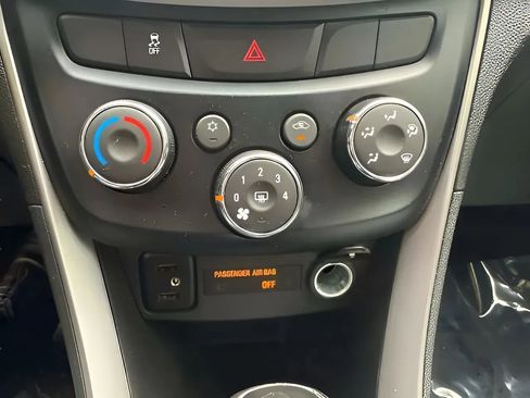 Used 2020 Chevrolet Trax LS w/ Tint and Cruise Package image 29