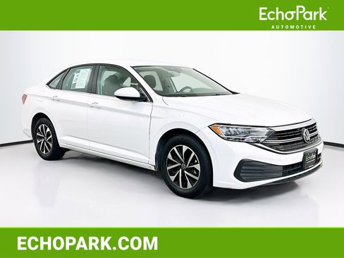 Used 2024 Volkswagen Jetta S image 1