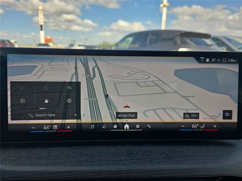 Certified 2025 BMW 330i Sedan w/ Convenience Package image 18