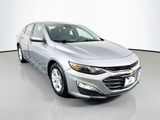 Used 2024 Chevrolet Malibu LT image 3