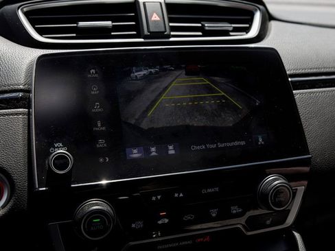 Used 2017 Honda CR-V Touring image 17