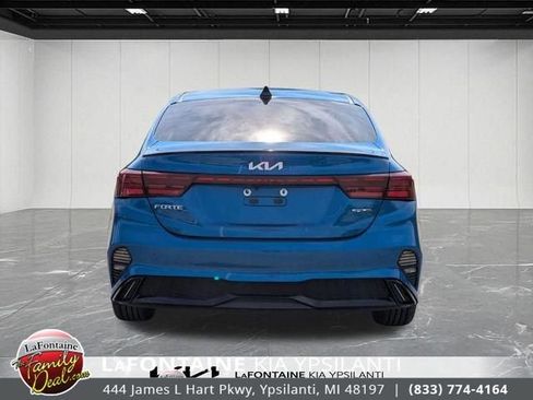 Used 2022 Kia Forte GT-Line w/ GT-Line Premium Package FWD image 4