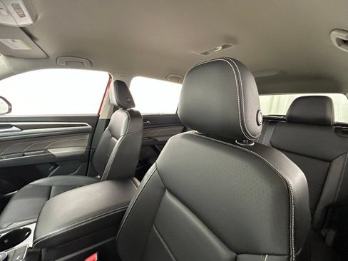Used 2023 Volkswagen Atlas SE AWD/4WD image 28