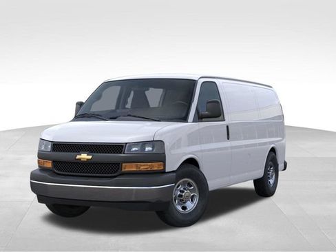 New 2026 Chevrolet Express 2500 w/ Driver Convenience Package RWD image 6