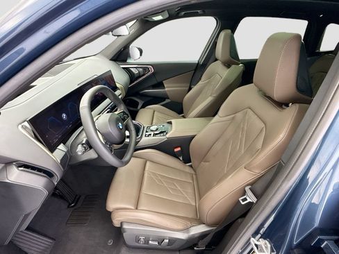 Used 2025 BMW X3 xDrive30i w/ Premium Package AWD/4WD image 17