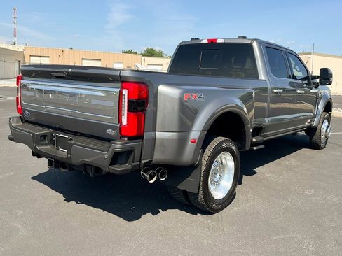 Used 2024 Ford F450 Limited w/ FX4 Off-Road Package image 10