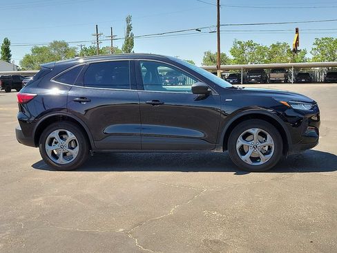 Used 2025 Ford Escape ST-Line AWD/4WD image 5