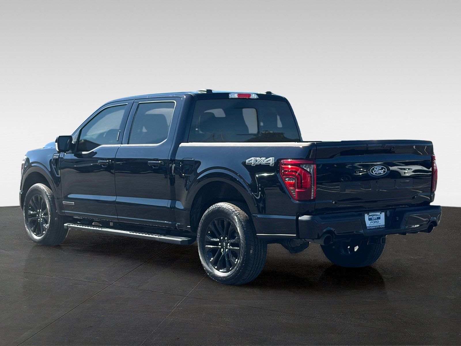 Used 2024 Ford F150 Lariat w/ Equipment Group 502A High AWD/4WD image 7