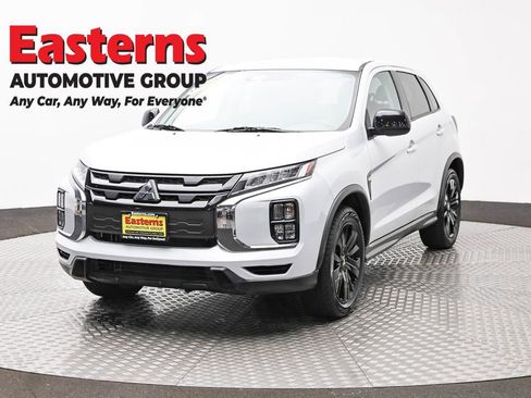 Used 2024 Mitsubishi Outlander Sport LE image 1