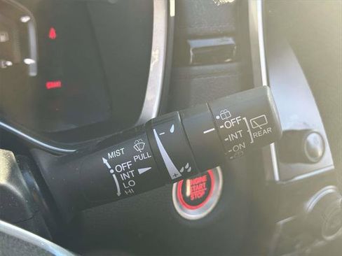 Used 2019 Honda CR-V EX image 12