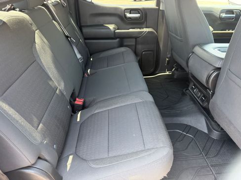 Used 2021 Chevrolet Silverado 1500 LT AWD/4WD image 30