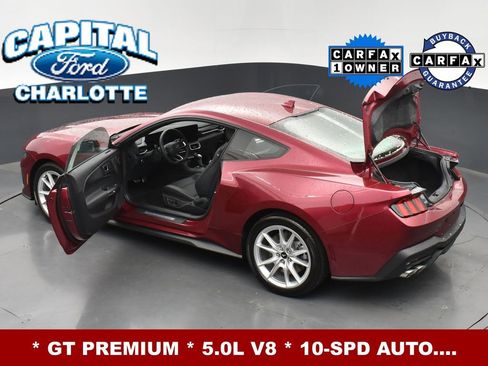 Used 2025 Ford Mustang GT Premium image 31