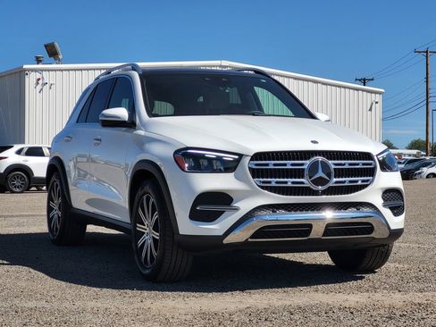 Used 2024 Mercedes-Benz GLE 350 4MATIC image 3