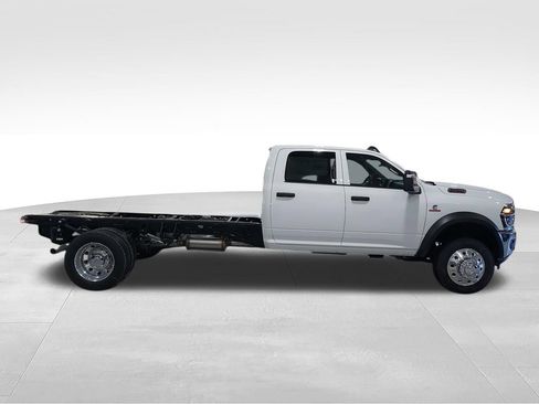 New 2026 RAM 4500 Tradesman AWD/4WD image 9