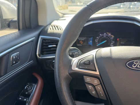 Used 2018 Ford Edge Titanium w/ Equipment Group 302A image 23