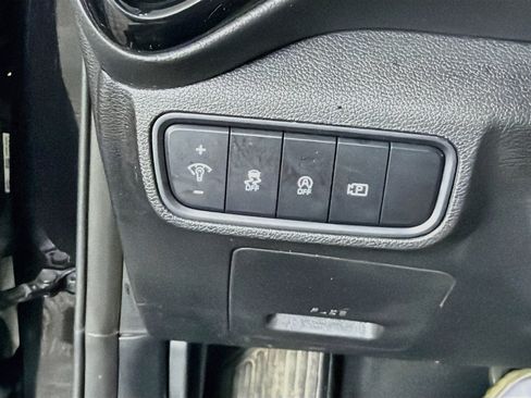 Used 2023 Kia Soul GT-Line w/ GT-Line Technology Package FWD image 17