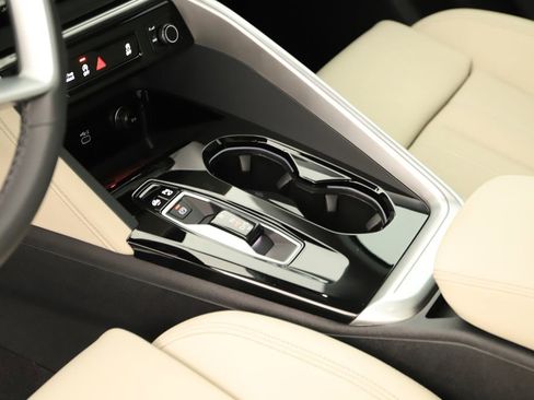 New 2026 Audi Q5 2.0T Premium Plus image 17